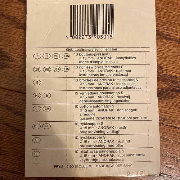 Lot of 2 press fasteners plus fastener and extras - Picture 4 of 9